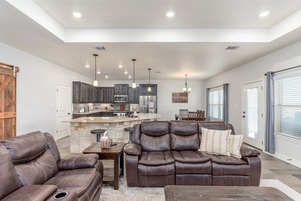 Dining room, Interior, Kitchen, Living room, Pendant Lights, Recessed Lighting, Stainless Steel Appliances