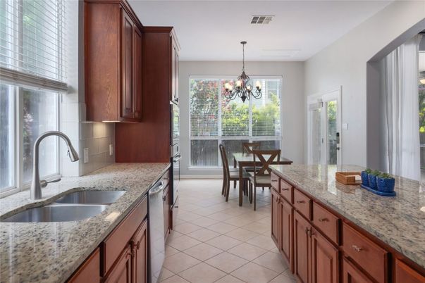 Chandelier, Dining room, Interior, Kitchen