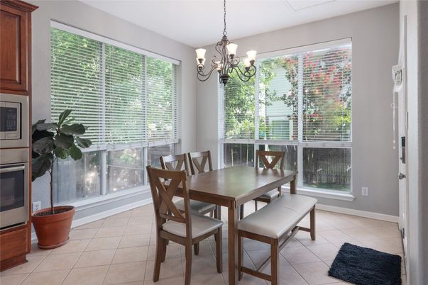 Chandelier, Dining room, Interior