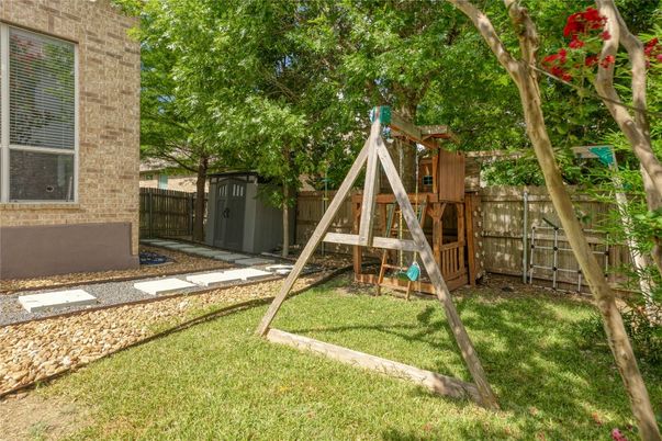 Backyard, Exterior, Playground
