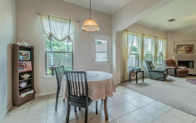 Dining room, Fireplace, Interior, Pendant Lights