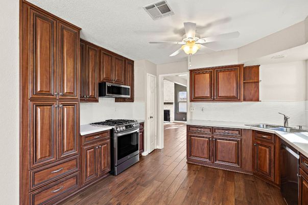 Interior, Kitchen, Stainless Steel Appliances, Wood Texture Flooring