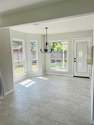 Chandelier, Empty room, Interior, Pendant Lights