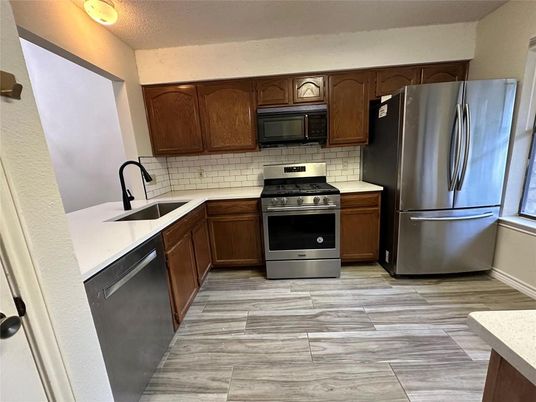 Interior, Kitchen, Stainless Steel Appliances