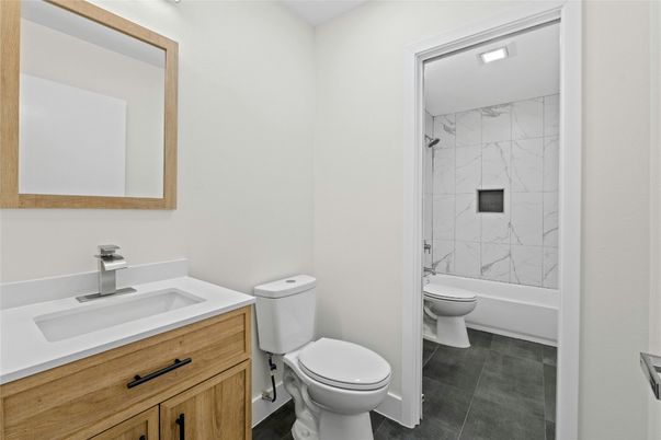 Bathroom, Interior, Marble Walls, Recessed Lighting