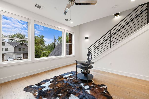 Interior, Recessed Lighting, Wood Texture Flooring