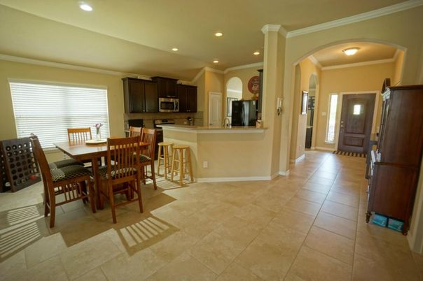 Dining room, Interior, Kitchen, Recessed Lighting