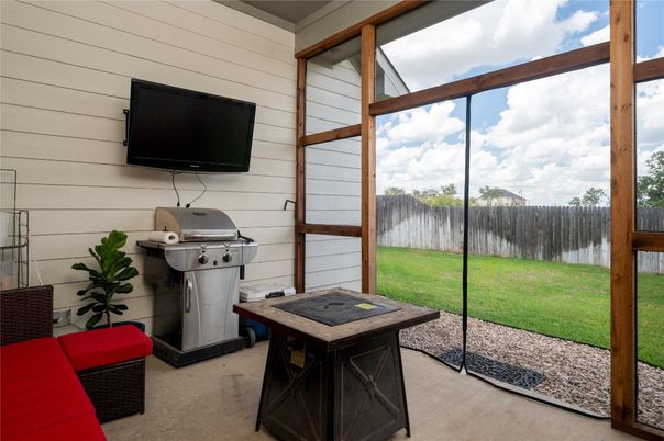 Exterior, Interior, Sun Room