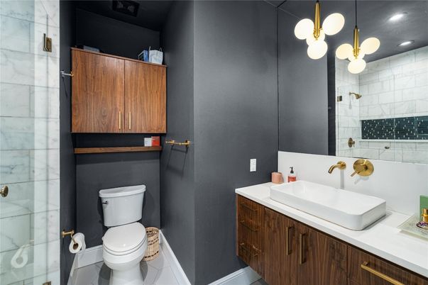 Bathroom, Interior, Recessed Lighting