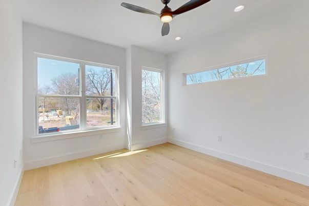 Empty room, Interior, Recessed Lighting, Wood Texture Flooring