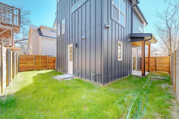 Backyard, Exterior