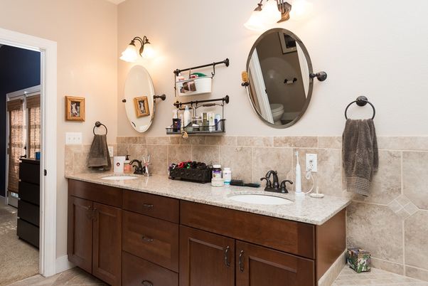 Bathroom, Dual Sink Vanities, Interior