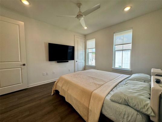 Bedroom, Interior, Recessed Lighting, Wood Texture Flooring