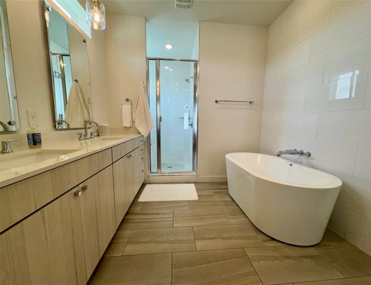 Bathroom, Dual Sink Vanities, Free Standing Baths, Glass Shower, Interior, Recessed Lighting