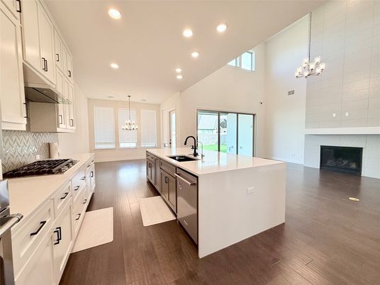 Interior, Kitchen, Pendant Lights, Recessed Lighting, Wood Texture Flooring