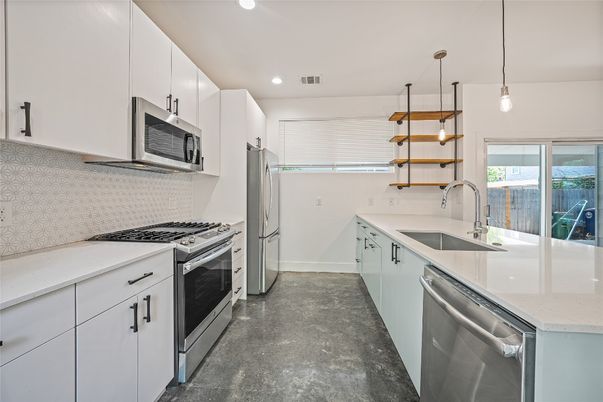 Interior, Kitchen, Pendant Lights, Recessed Lighting, Stainless Steel Appliances