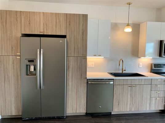 Interior, Kitchen, Pendant Lights, Wood Texture Flooring