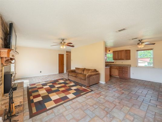 Fireplace, Interior, Kitchen