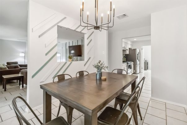 Chandelier, Dining room, Interior, Kitchen, Recessed Lighting