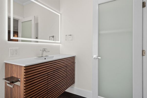 Bathroom, Interior