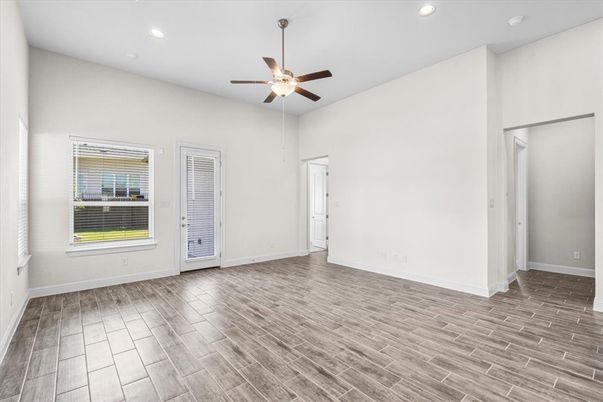 Empty room, Interior, Recessed Lighting, Wood Texture Flooring