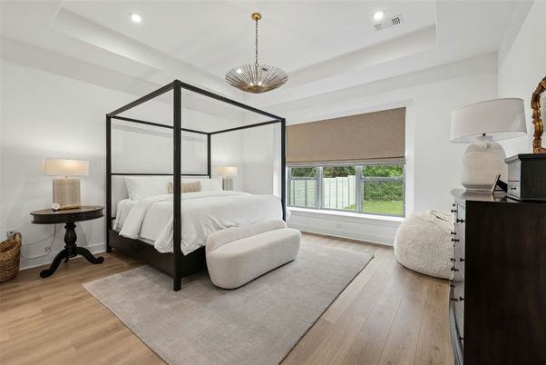 Bedroom, Interior, Pendant Lights, Recessed Lighting, Wood Texture Flooring