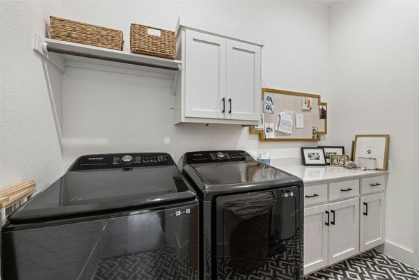 Interior, Washer