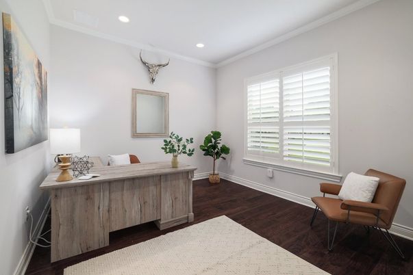 Home Office, Interior, Recessed Lighting, Wood Texture Flooring