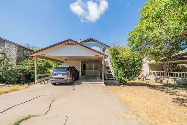 Detached Garage, Exterior