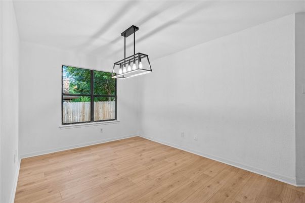 Empty room, Interior, Pendant Lights, Wood Texture Flooring