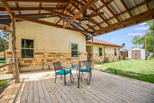 Backyard, Exterior