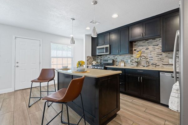 Interior, Kitchen, Pendant Lights, Recessed Lighting, Wood Texture Flooring