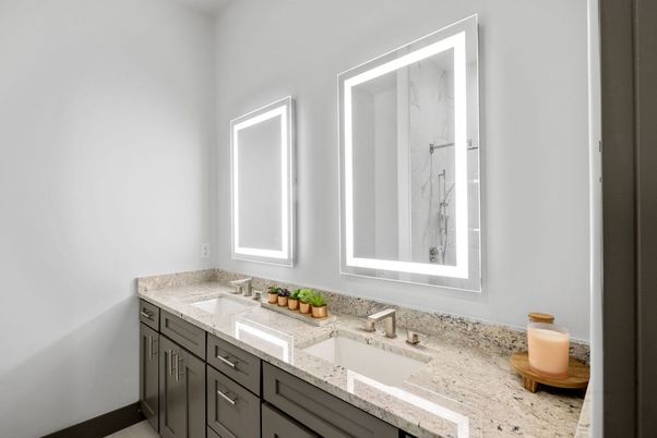 Bathroom, Dual Sink Vanities, Interior