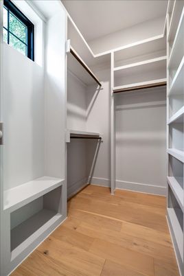 Interior, Walk-in Closets, Wood Texture Flooring