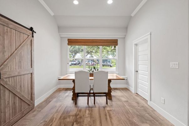 Dining room, Interior, Recessed Lighting, Wood Texture Flooring