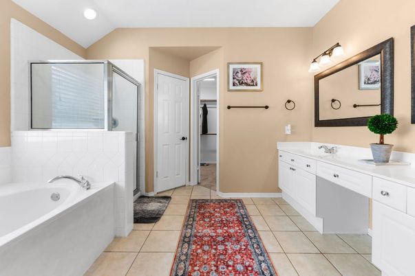 Bathroom, Interior, Recessed Lighting