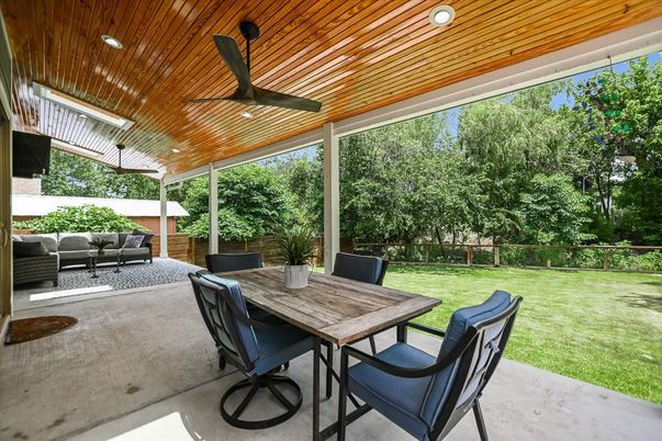 Backyard, Exterior