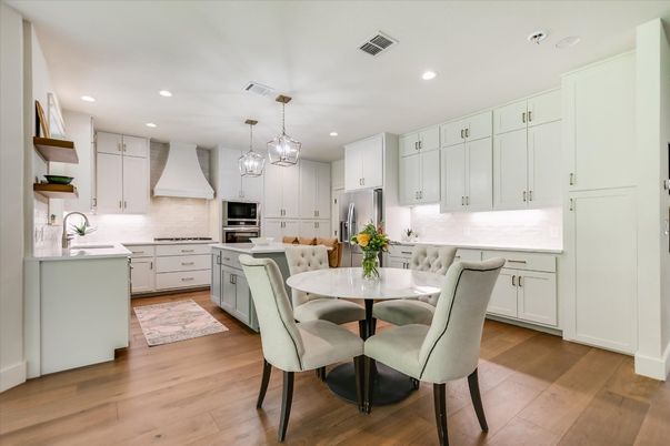 Dining room, Interior, Kitchen, Pendant Lights, Recessed Lighting, Stainless Steel Appliances, Wood Texture Flooring