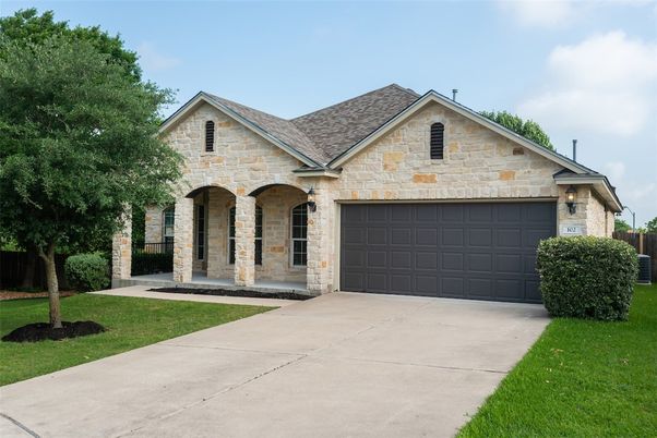 Attached, Exterior, Facade, Brick Traditional