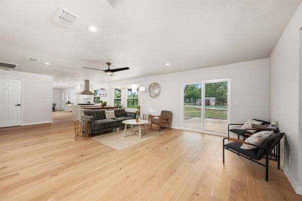 Interior, Living room, Recessed Lighting, Wood Texture Flooring