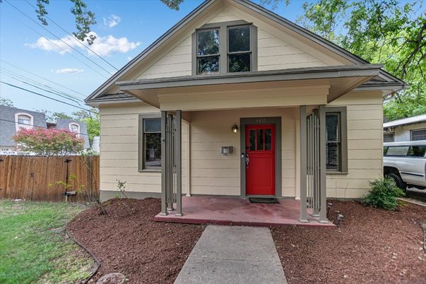 Exterior, Facade, None