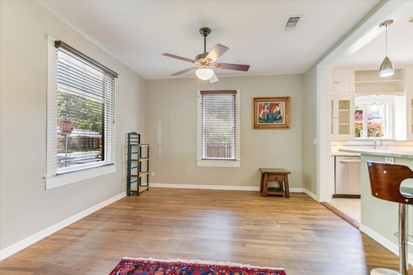 Interior, Pendant Lights, Wood Texture Flooring