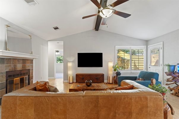 Fireplace, Interior, Living room