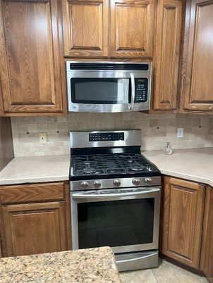 Interior, Kitchen, Stainless Steel Appliances