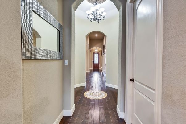 Chandelier, Interior, Wood Texture Flooring