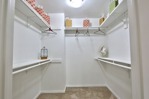 Interior, Walk-in Closets