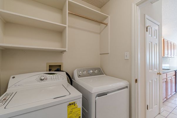 Interior, Utility Closets, Washer