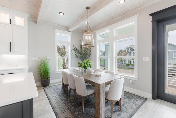 Dining room, Interior, Pendant Lights, Recessed Lighting, Wooden Beams, Wooden Ceilings