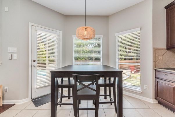Dining room, Interior, Pendant Lights