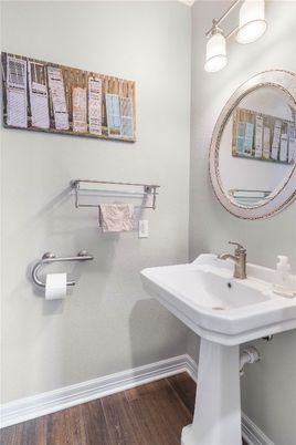 Bathroom, Interior, Wood Texture Flooring